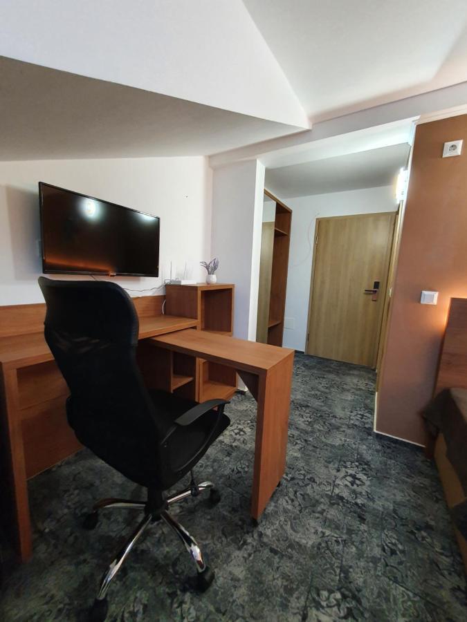 Stay Inn Rediu Valea Lupului  Luaran gambar