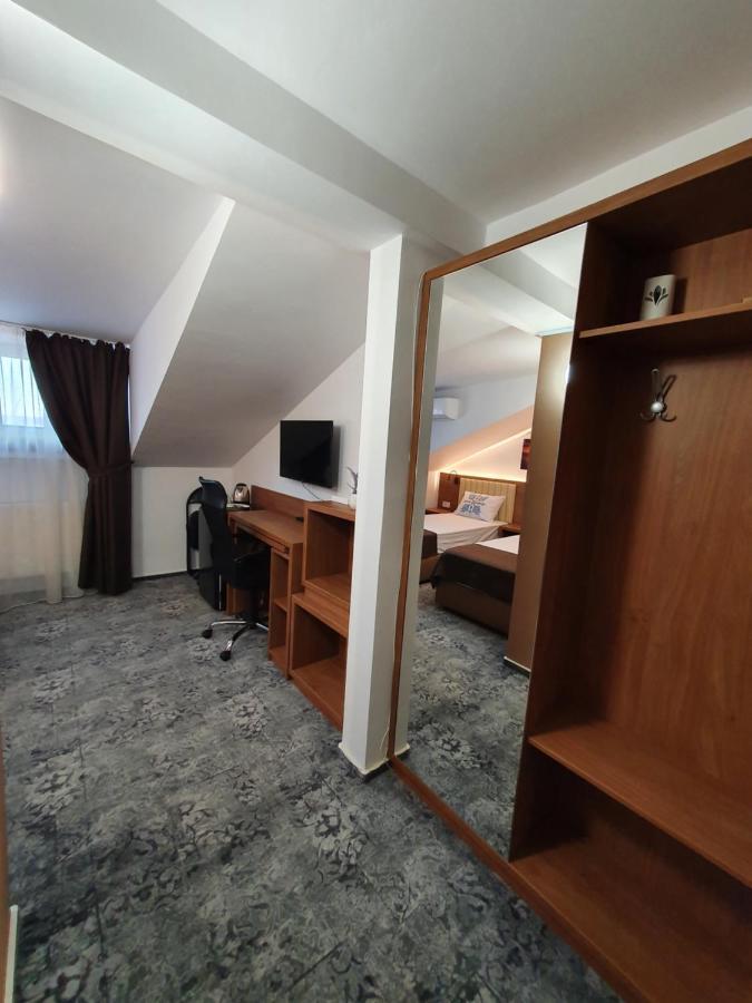 Stay Inn Rediu Valea Lupului  Luaran gambar