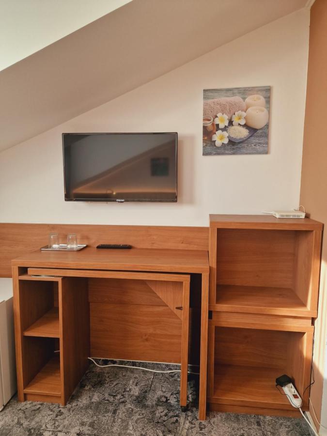 Stay Inn Rediu Valea Lupului  Luaran gambar