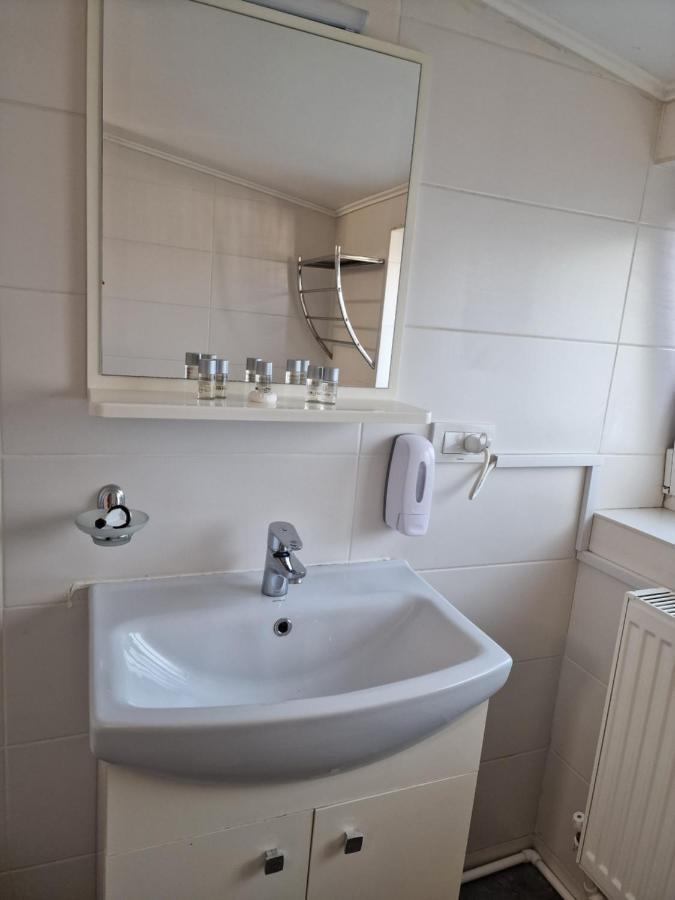 Stay Inn Rediu Valea Lupului  Luaran gambar